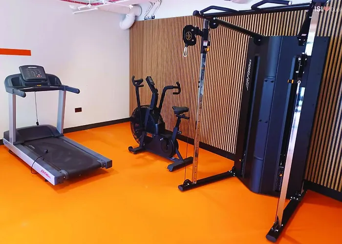 Student - Student Id Required - Centre 3* Dublin