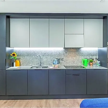 Student - Student Id Required - Centre 3* Dublin