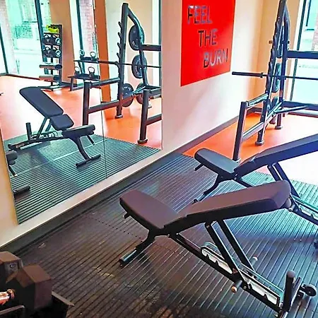 Student - Student Id Required - Centre 3* Dublin