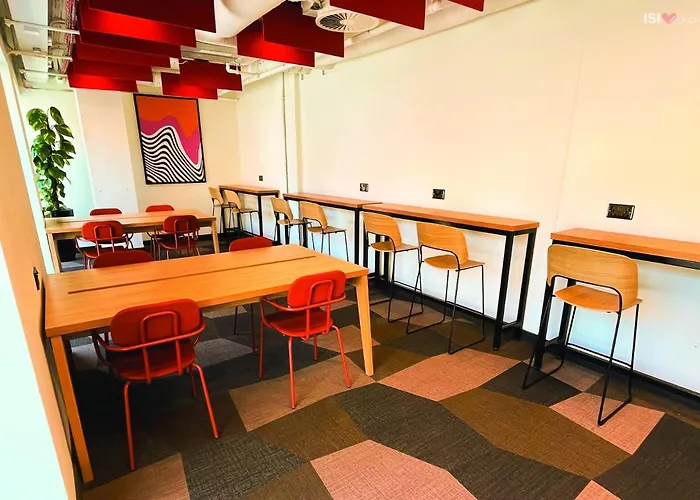 Student - Student Id Required - Centre Apartmanhotel